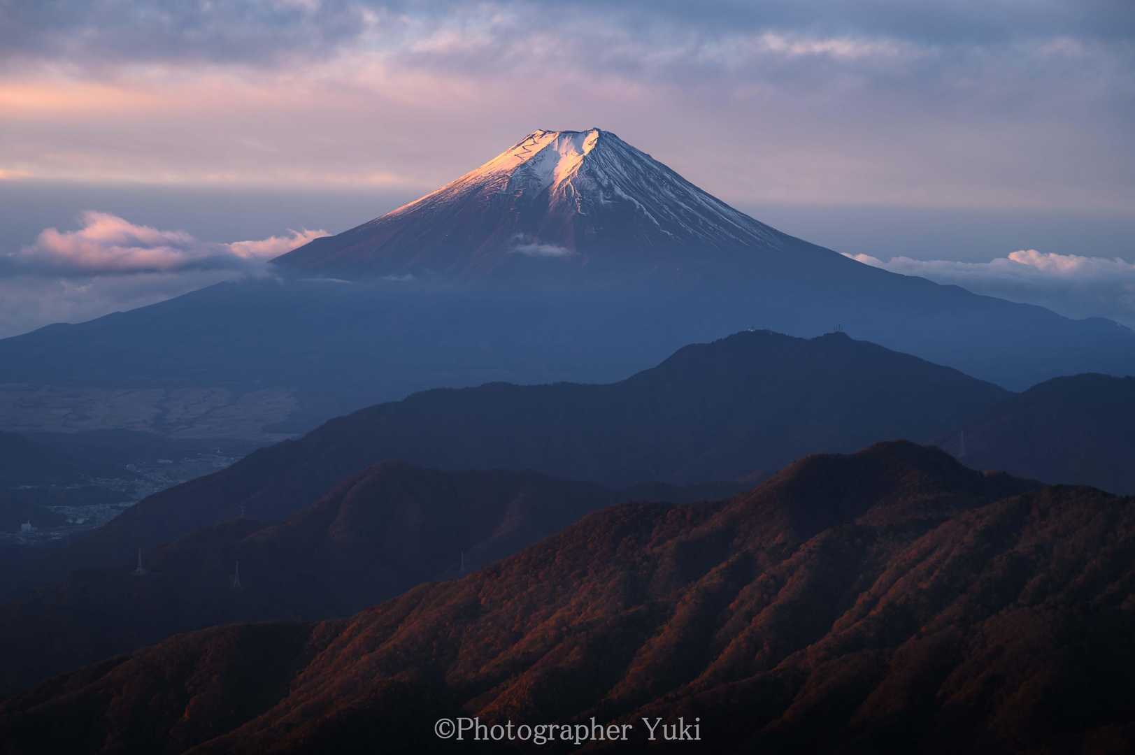 晩秋の紅富士
キタコレ！👍