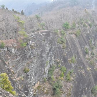 稚児落しのピークから