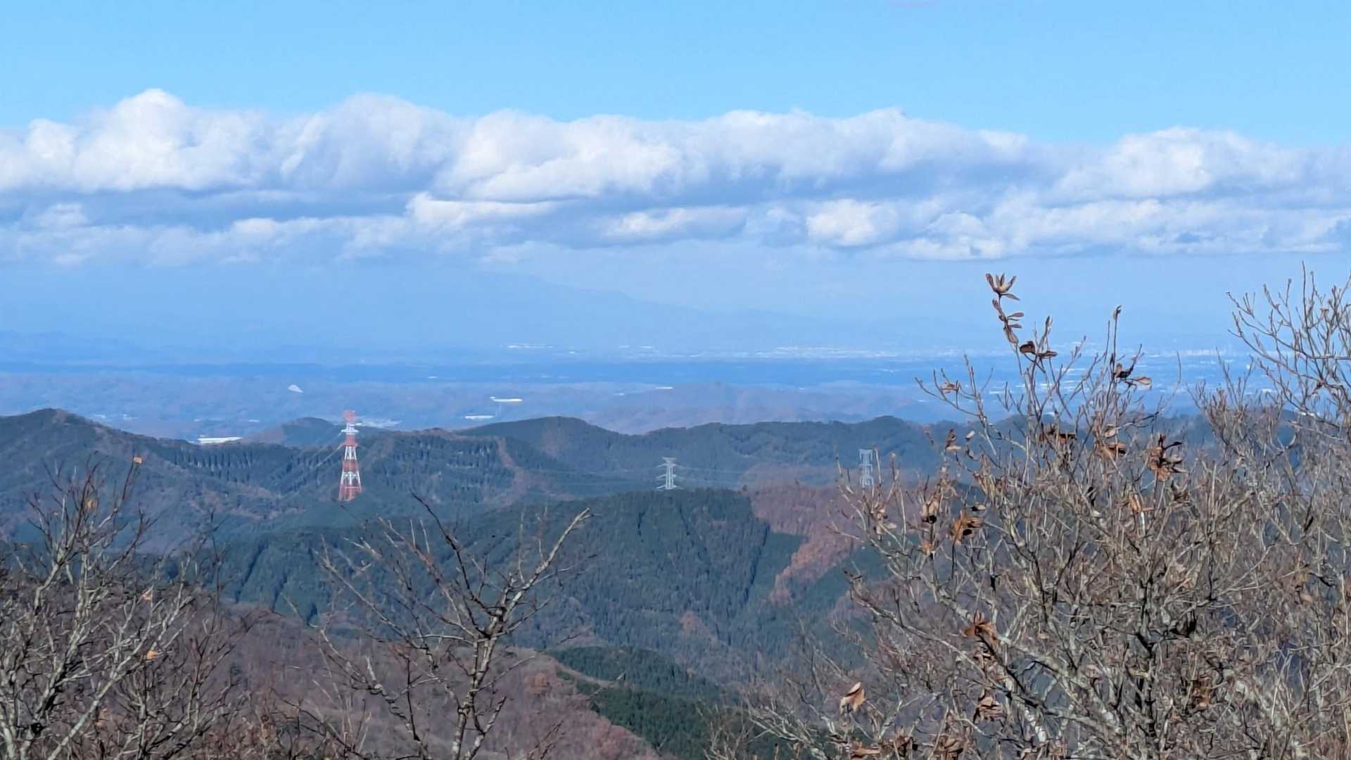 吾妻山
蔵王まで見える
(らしい)