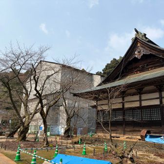 松尾寺　修復中
知らずに降りて来たら、道が行き止まり‼️