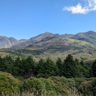 相変わらず気持ち良い稜線歩き