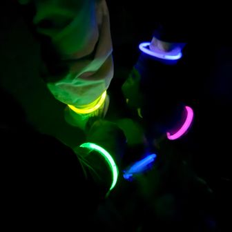 テント⛺️の中でそれぞれ休眠
登山の服に寝袋
途中寒くて足が攣った😵💦

３時起床🥱空は🌌星が見える🌟
山友miyamaちゃんを迎え5人でスタートです
隊長kawaさん持参の迷子防止のリング⭕️をはめてスタート▶️