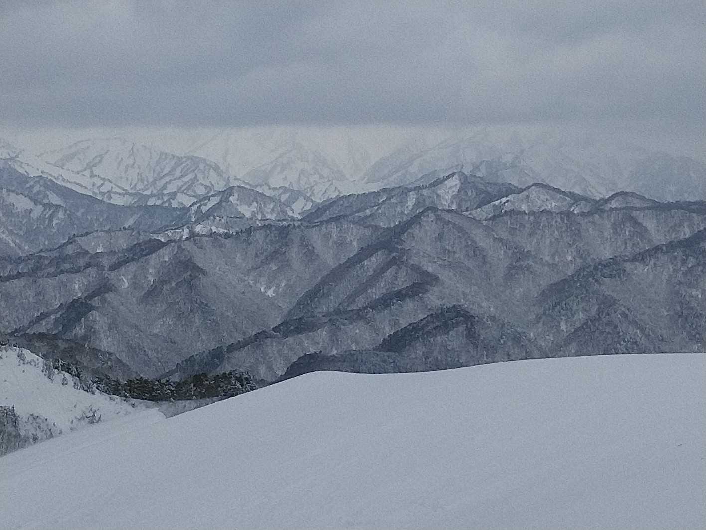 大日岳は
雲のなか