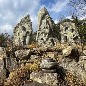 行者様？の石像
とても神秘的