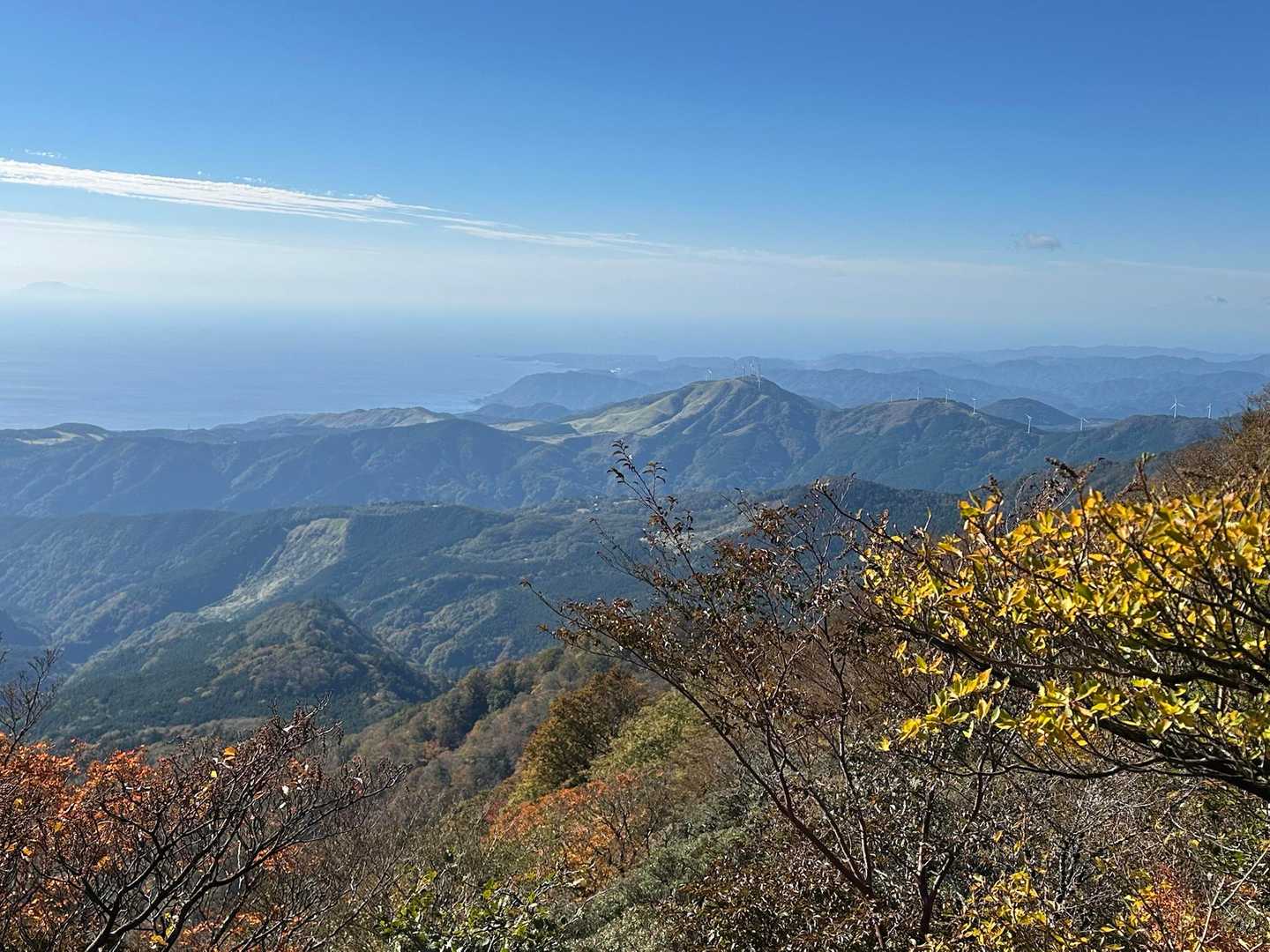天城縦走登山口-万二郎岳-馬の背-石楠立-万三郎岳-片瀬峠 周回コースの写真