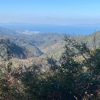 大福山より大阪多奈川？
ベンチもあって昼休憩には丁度いい