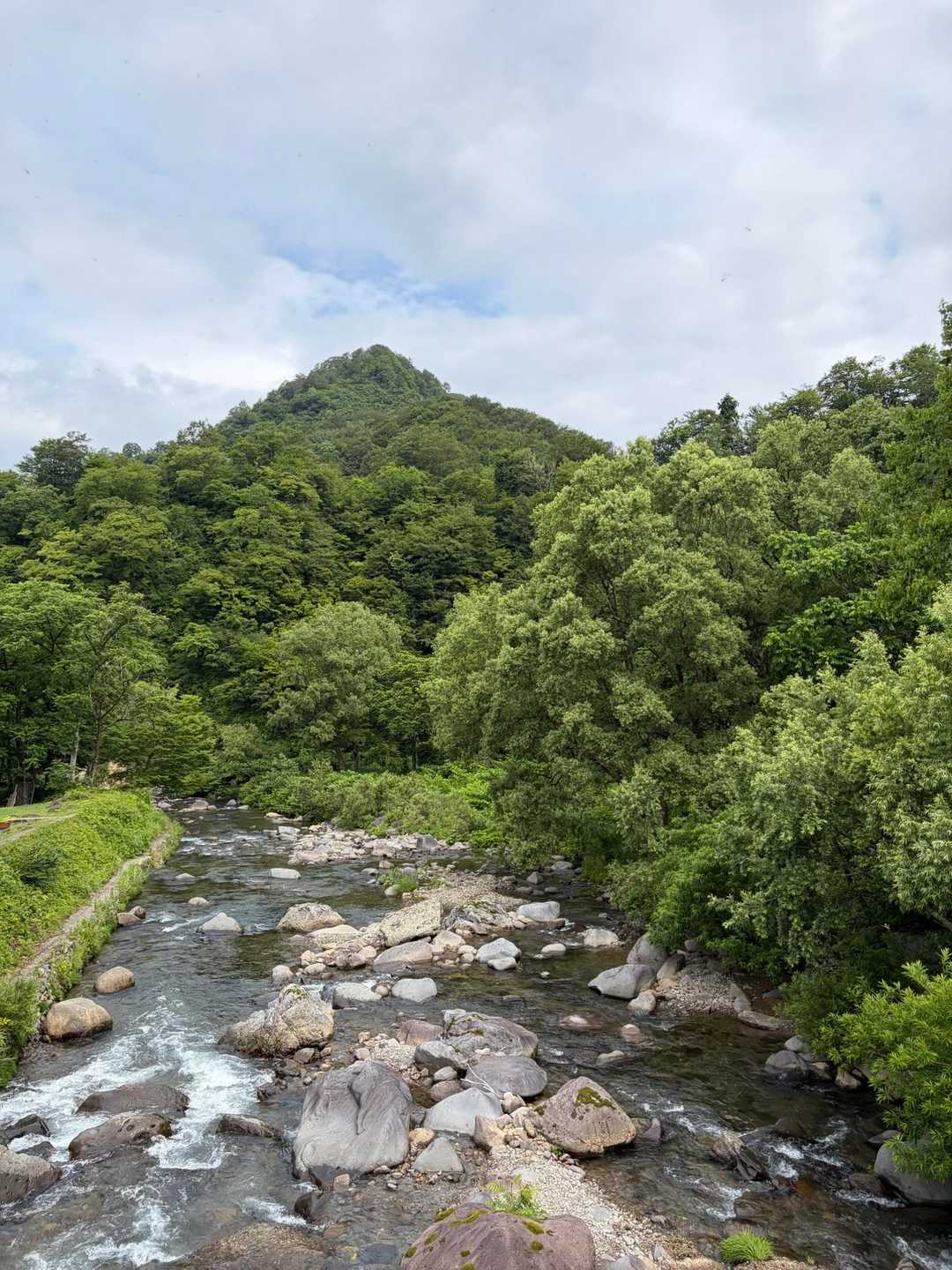 番屋山（吉ヶ平自然体感の郷駐車場）の写真