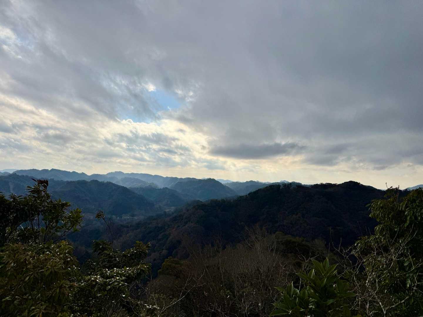 ずーっとこんな景色を見ながら歩けると思っていましたが😑うーん
