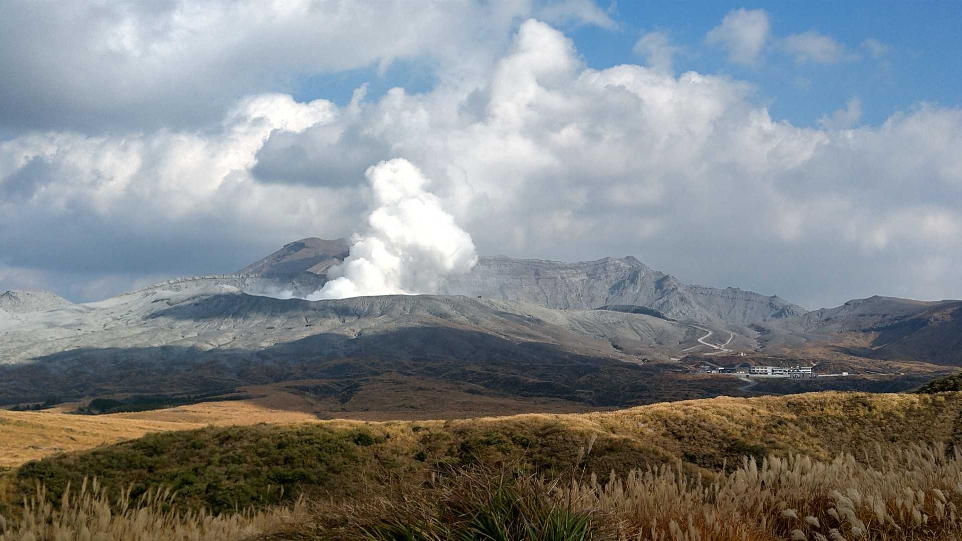 草千里登山口-駒立山 周回コースの写真