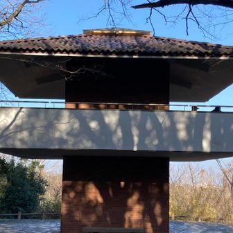 東展望台
ここまでで、疲れて展望デッキまで登れない人も‥頑張りました(^_^)v