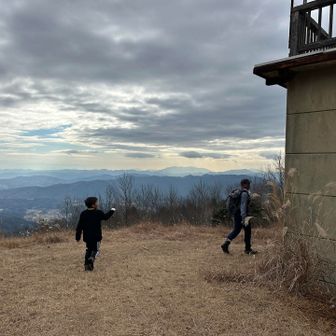 やっと着いた！
山頂だ！！！