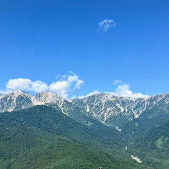 先端デッキからは、白馬岳と連なる山々が一望でした⛰️