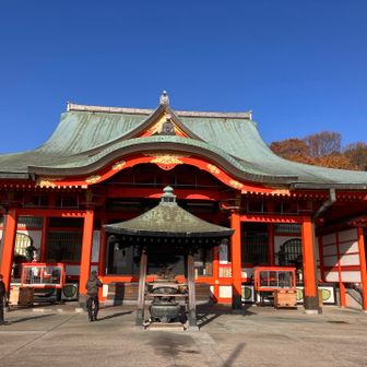 立派な本殿です