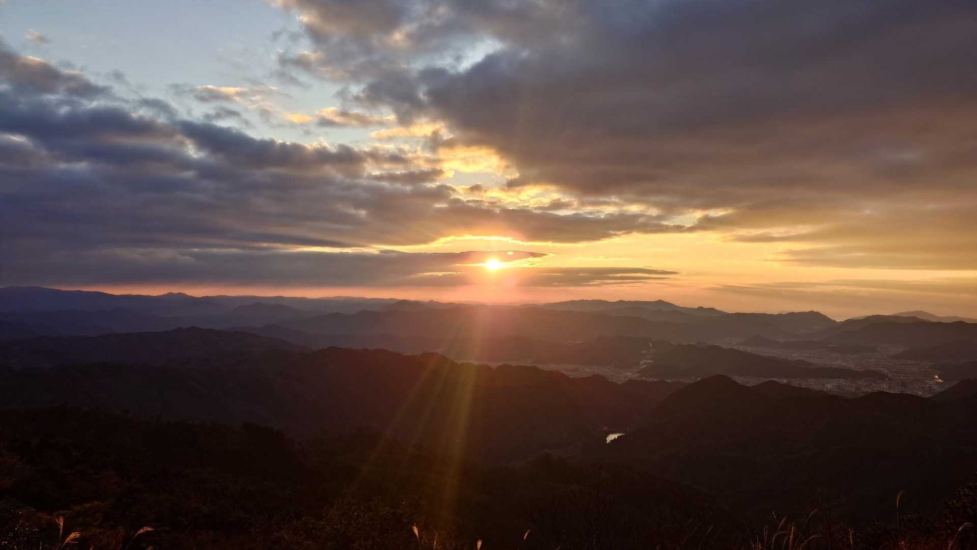 東鳳翩山-ショウゲン山-板堂峠 周回コースの写真