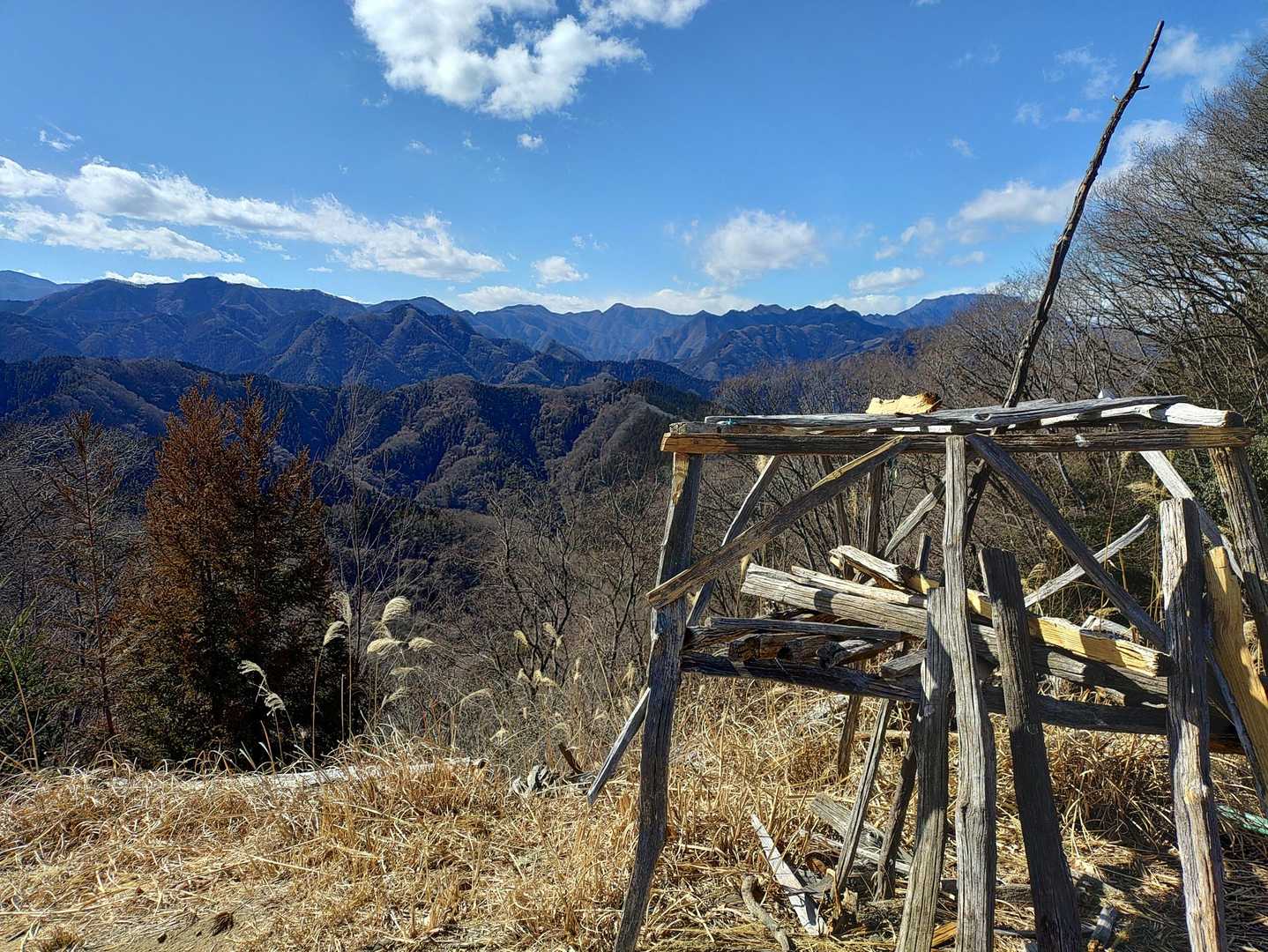奥秩父の山々。