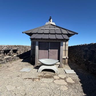 お参りします。