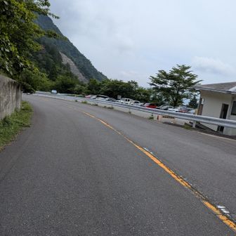 駐車場は仲間がいっぱいになっていました😲