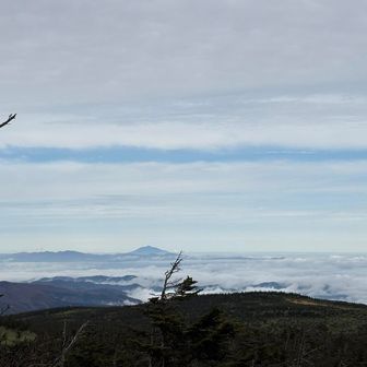 八幡平山頂からの眺望