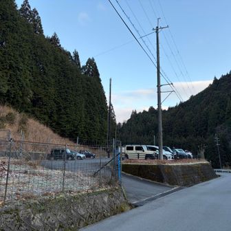 スタートです
※登山口側にまだ駐車場🅿️ありました…