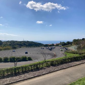 あぐりの丘駐車場スタート　広いです