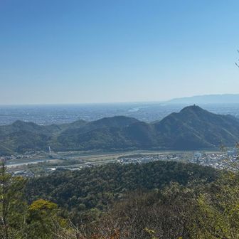 頂上でのんびりコーヒータイム☕️