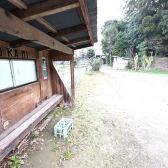 砥上岳は”とかみだけ”でした
砥上神社の脇に駐車場、神社にトイレあり