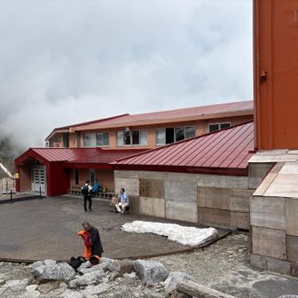ロープウェイ山頂駅
