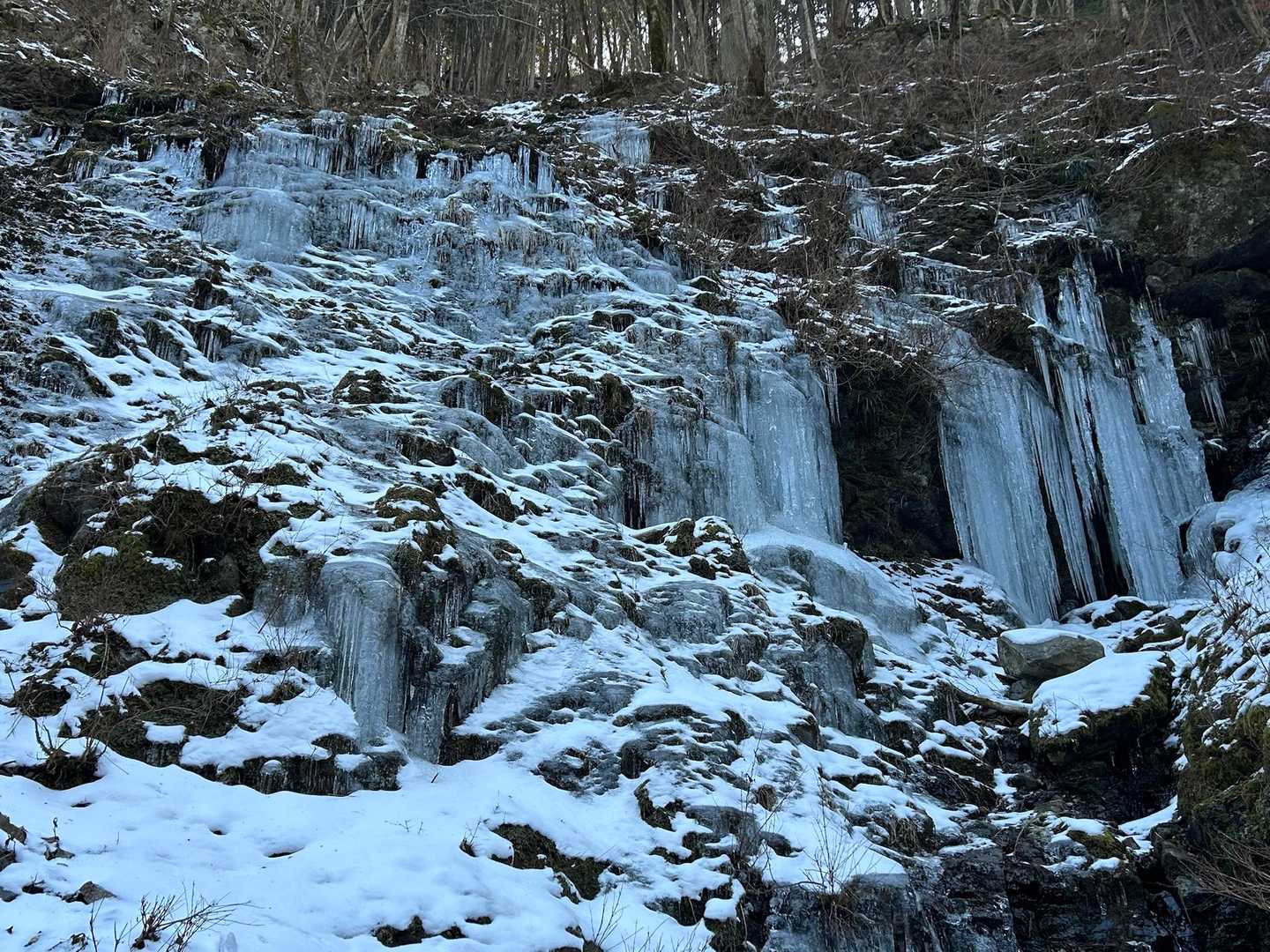 下山スパは「やはた温泉」にて
200点満点のプランニングから運転まで、shoさん…改めヨン様、心の中では深く深く感謝しています
