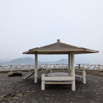 登頂〰️😄
晴れてると❣️
絶対絶景〰️🥰