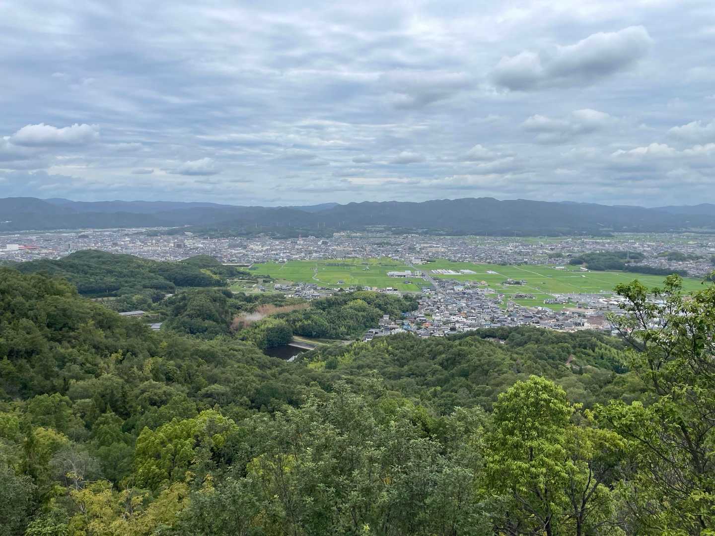 福山登山道ふれあい広場口 往復コースの写真