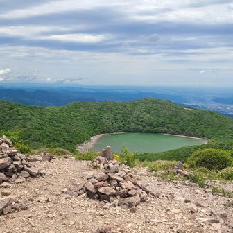 小沼の色がなんだか変わったような気がする
