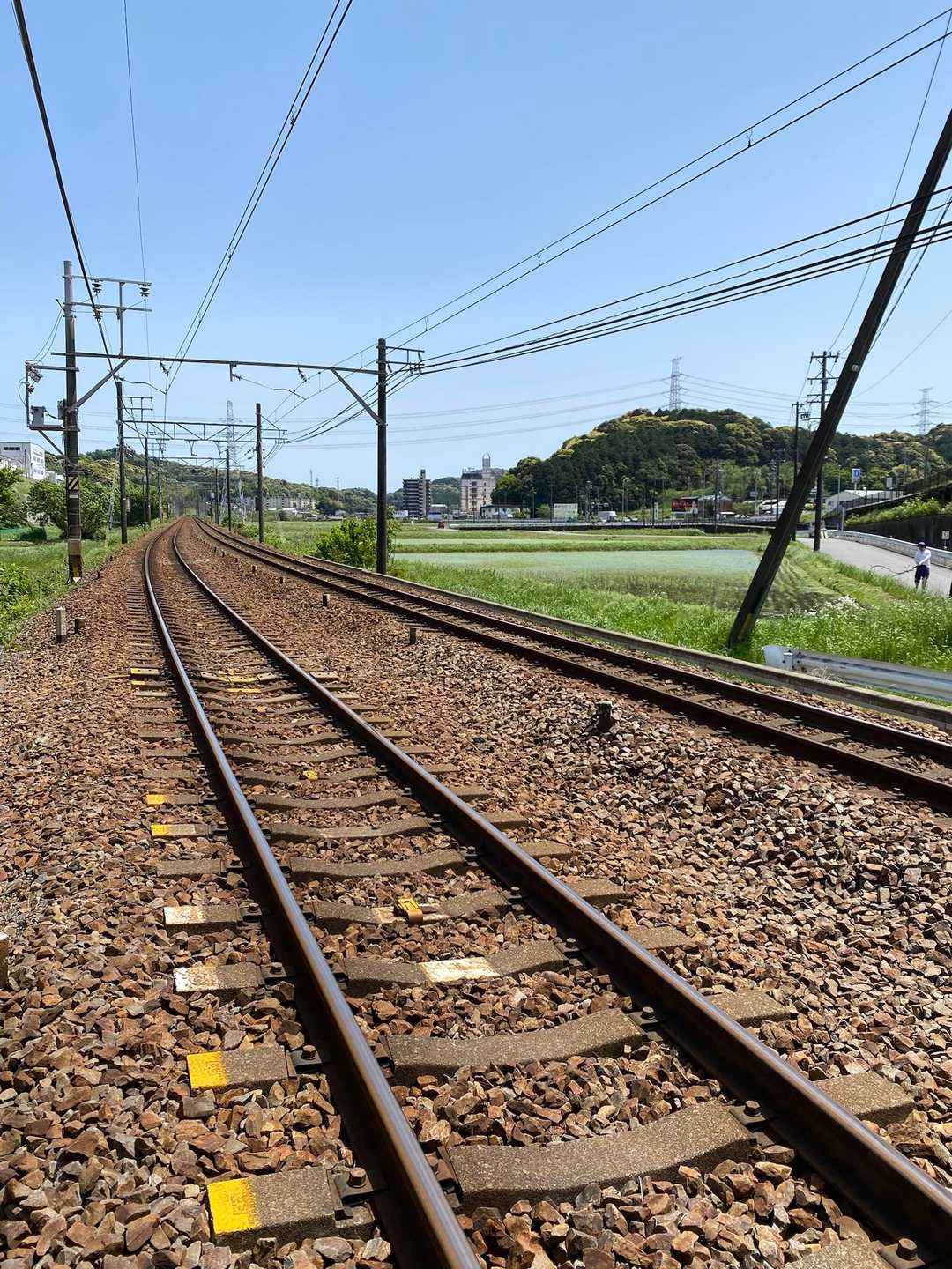 名鉄本線を渡って🙋‍♀️
