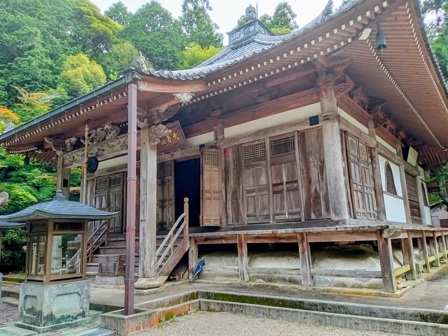 西林寺本堂🙏