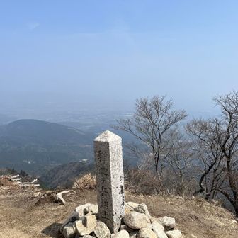 釈迦ヶ岳到着！
（釈迦ヶ岳最高点は写真撮り忘れ）