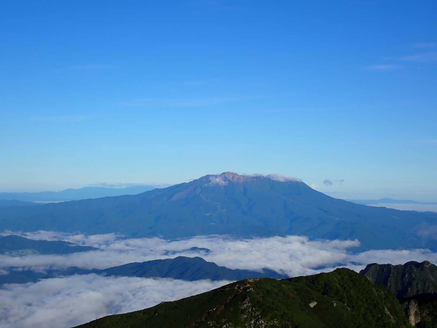 御嶽山の雄姿が。近い！