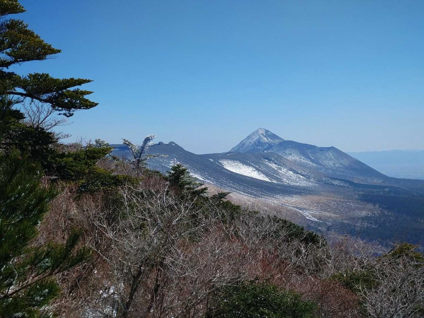 高千穂峰も雪化粧🏔️
