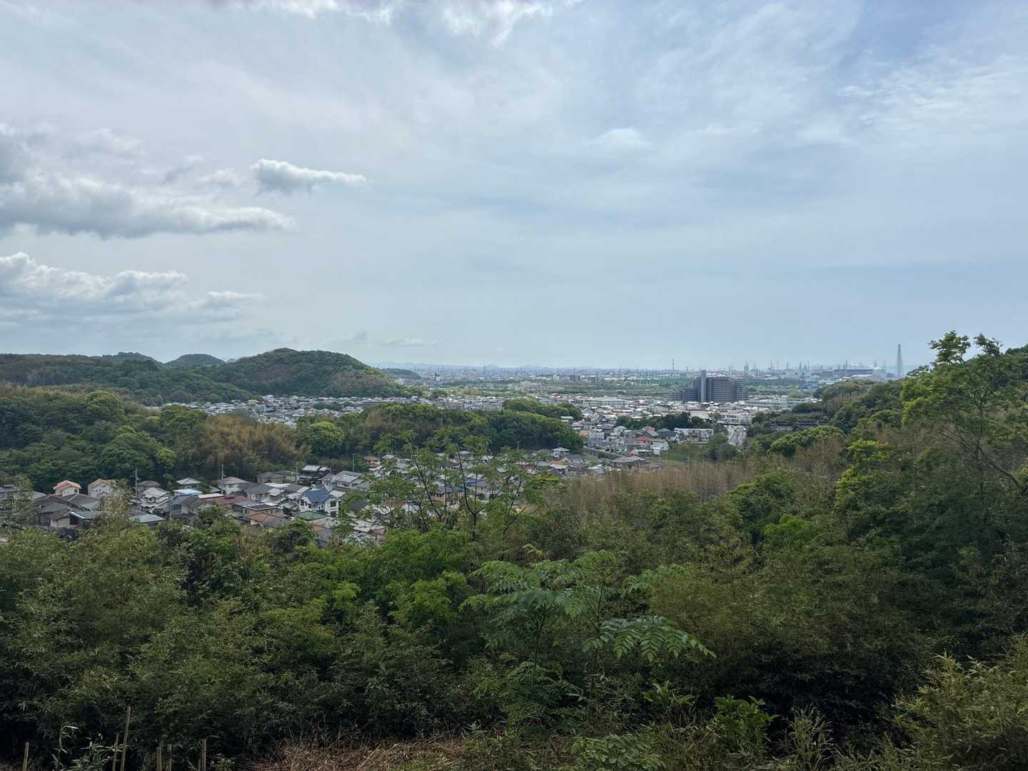 的形駅-高坪山-燈籠地山-木庭山-向山 周回コースの写真