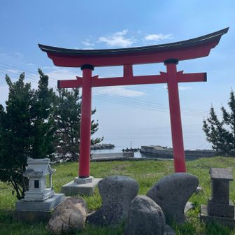 海の神様をお迎えする鳥居