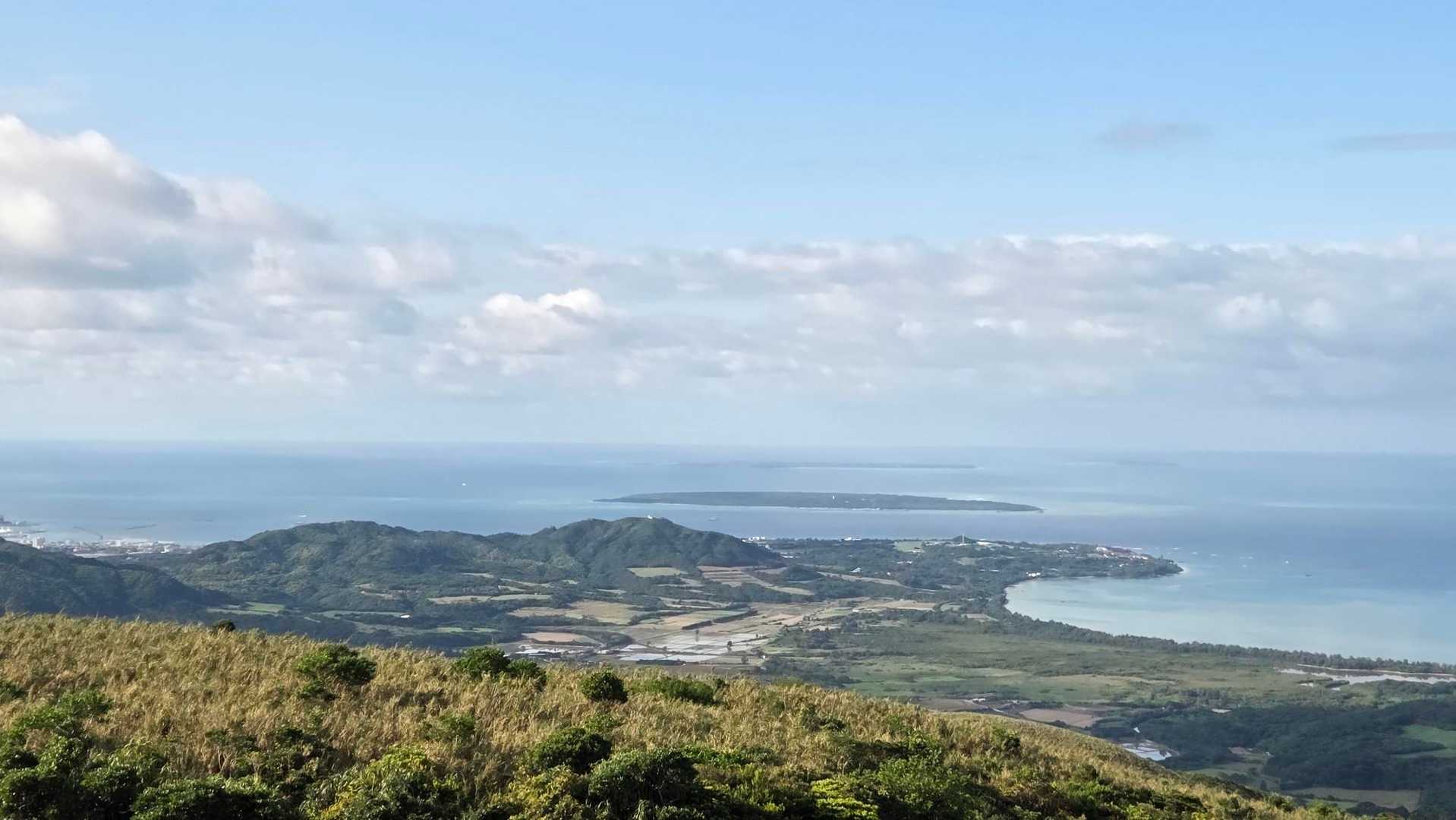 竹富島が見えてる
