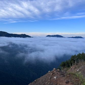 最終日もお天気になりましたー。素敵な雲海。ひたすら降り。