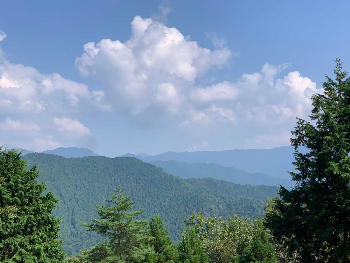 北西側の空山、くらますが右手に👀