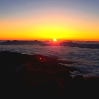 2026年8月10日月曜日
5時です🌅

おはよう！日本🇯🇵