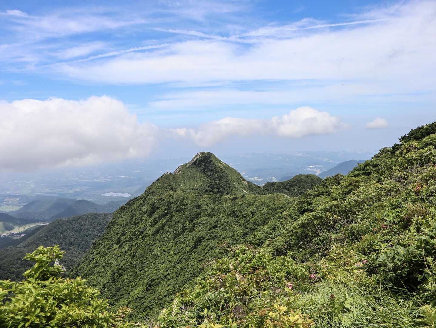 三鈷峰・象ヶ鼻往復 | 大山北壁を間近に望む、静かなユートピアの道の写真