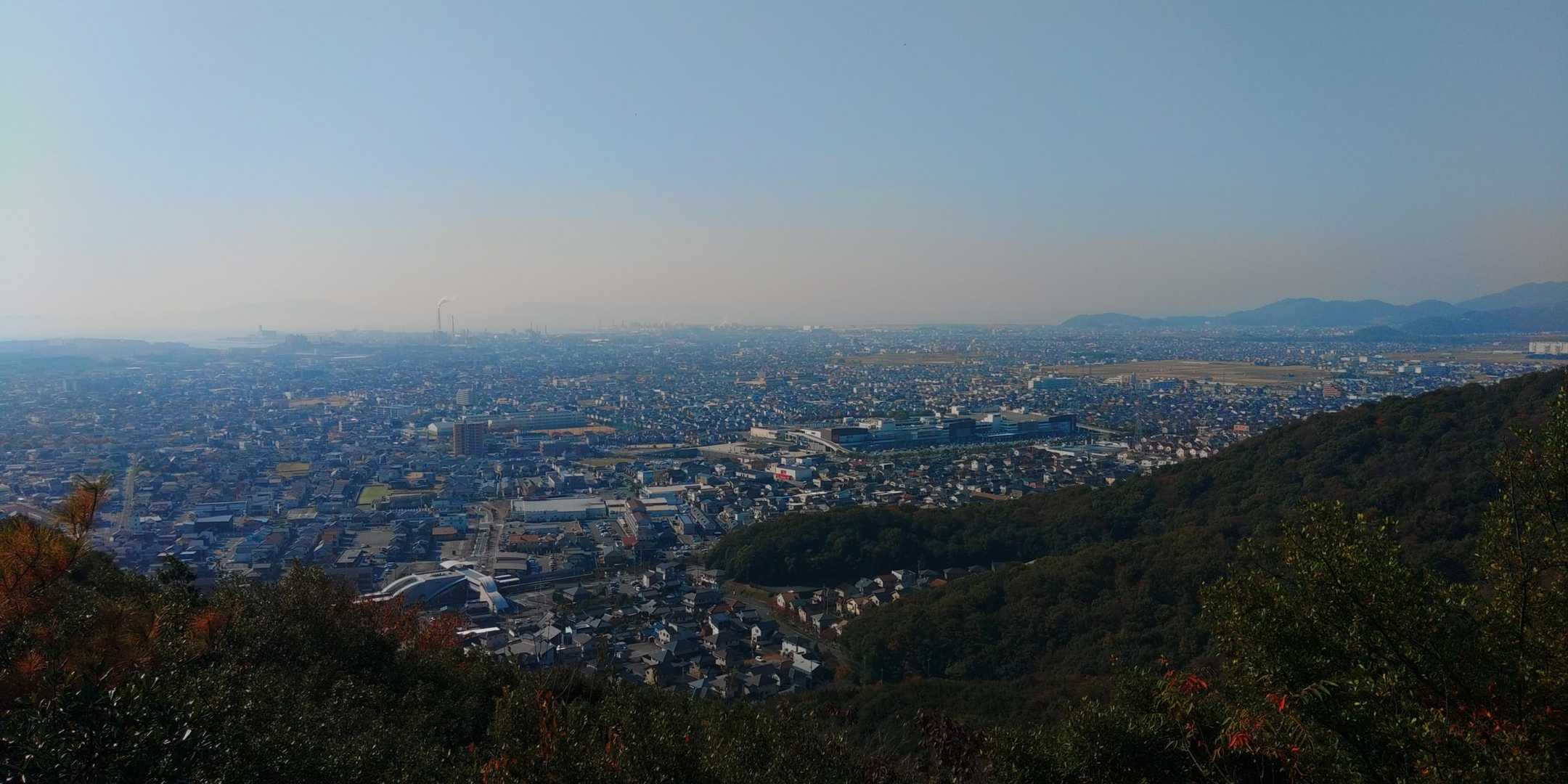 中腹から安定の景色。