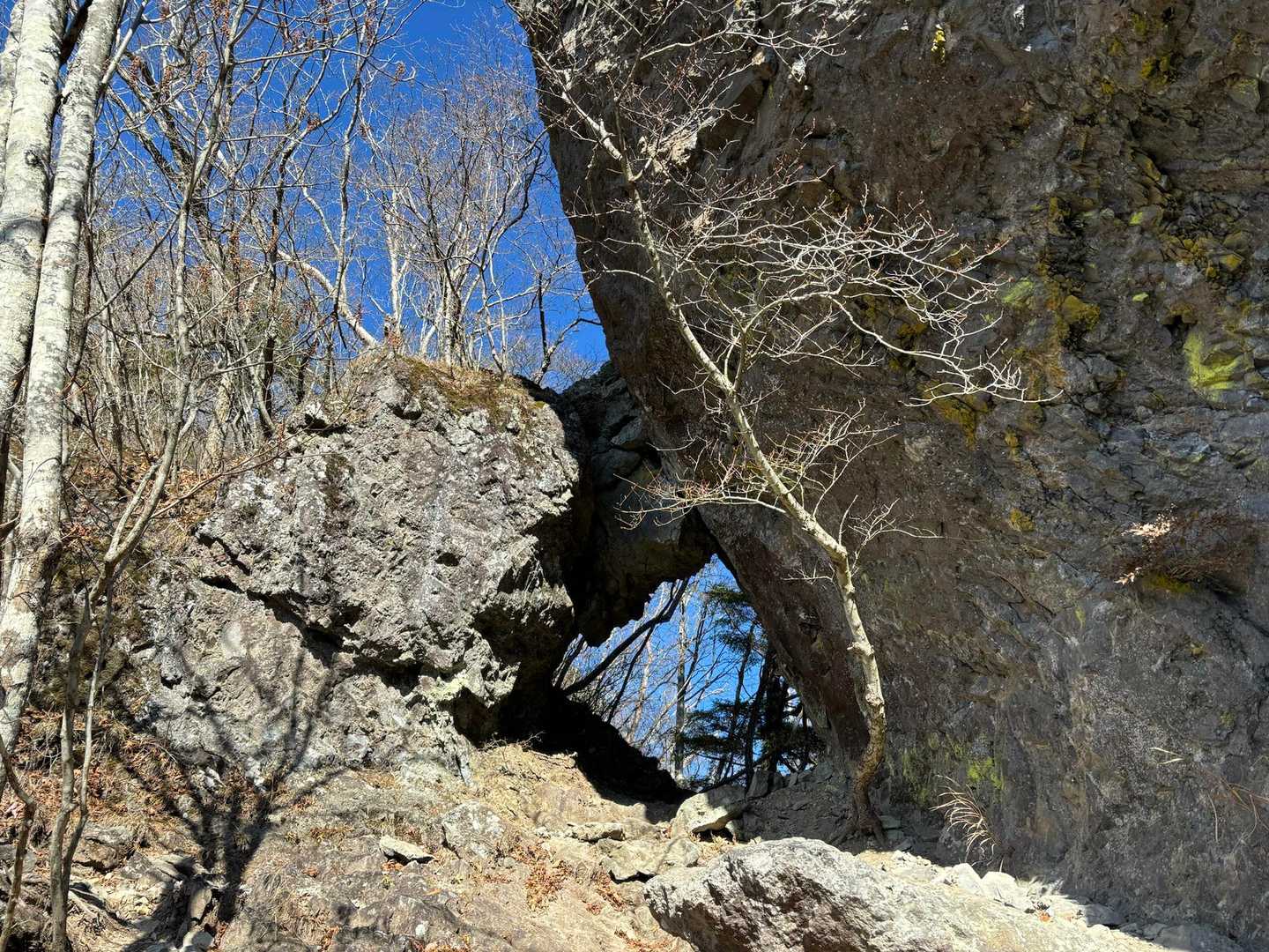 深田公園入口-茅ヶ岳-金ヶ岳-茅ヶ岳登山道入口 縦走コースの写真