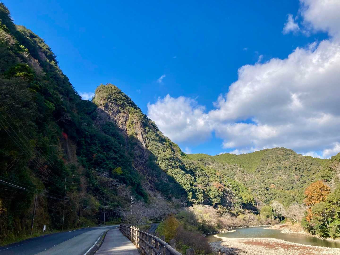本日はこちらのトンガリ山に行くよっ⛰️