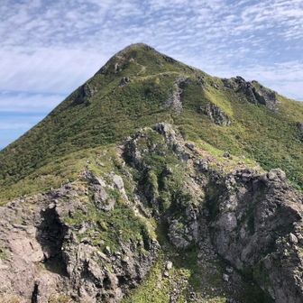 火口。岩木山は一応活火山🌋