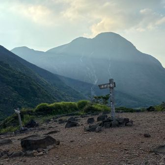 翌日登った南峰