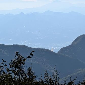 霞む榛名山