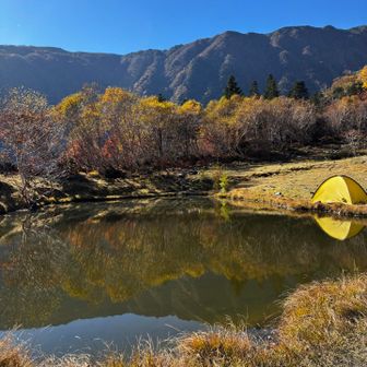 写真で見てた景色が目の前にある〜！ここでテント泊もしてみたい。